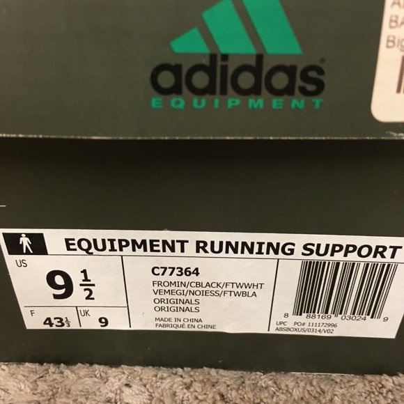 Adidas The Big Apple Equipment Running Support Size US 9.5, C77364 main image 5